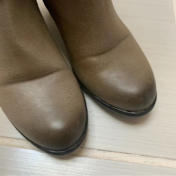 Vangelo Lined Heeled Strap Buckle Tall Boots 39 - Picture 8 of 16